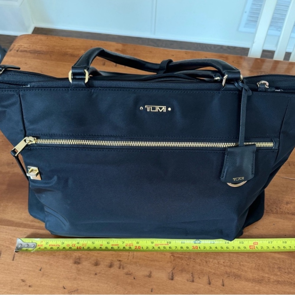 TUMI Voyageur Tote Business Laptop Black